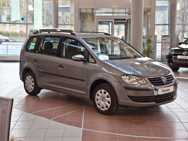 Volkswagen Touran фото